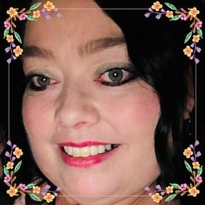 Meet your Posher, Suzette